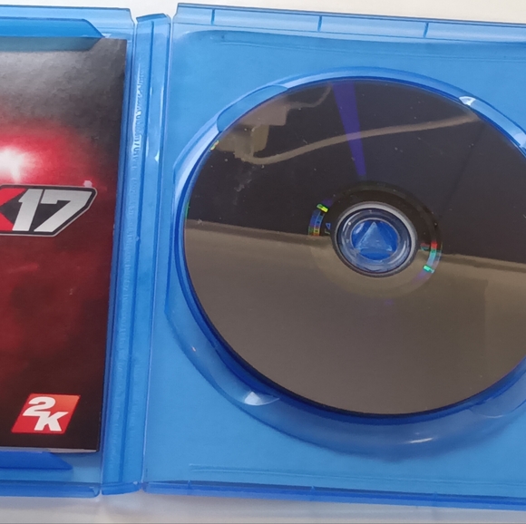 NBA 2K16 &2K17 for PS4 - Picture 3 of 4